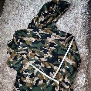 Camo hoodie